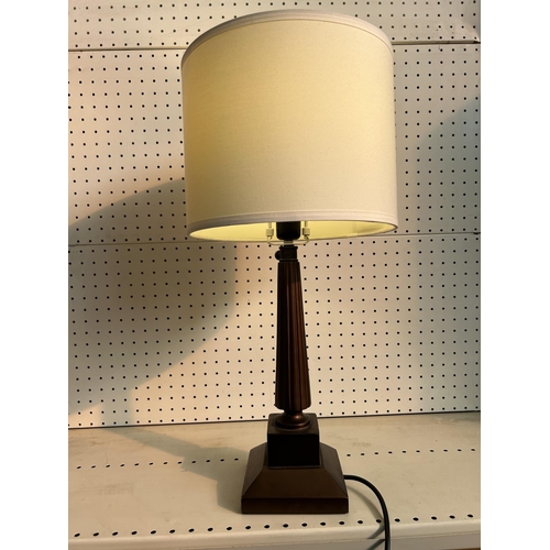 155 - Trinity Lighting Inc. USA Wooden Mayfair B Color Table Lamp - Code AM6894S