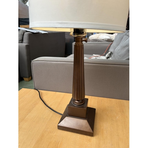 247 - Trinity Lighting Inc. USA Wooden Mayfair B Color Table Lamp - Code AM6885A