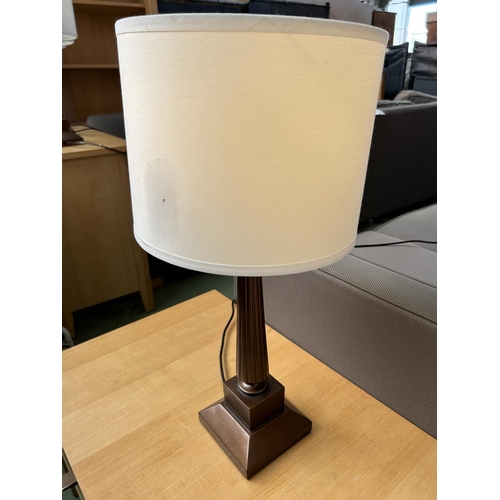 247 - Trinity Lighting Inc. USA Wooden Mayfair B Color Table Lamp - Code AM6885A