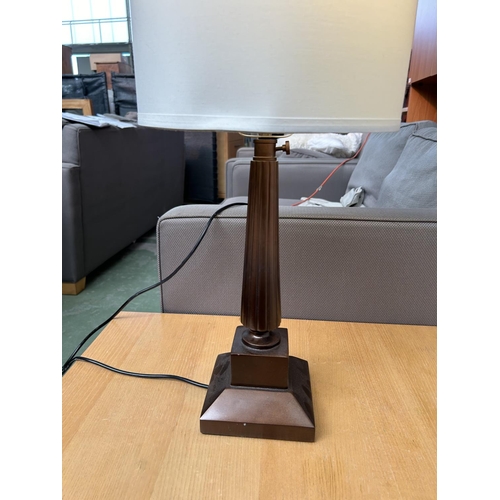 249 - Trinity Lighting Inc. USA Wooden Mayfair B Color Table Lamp - Code AM6885W