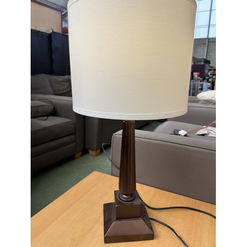 250 - Trinity Lighting Inc. USA Wooden Mayfair B Color Table Lamp - Code AM6902R