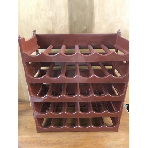 61 - Stacking Brown Plastic Wine Rack for 30 Bottles (5 Units)