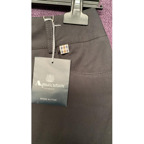 95 - Aquascutum London Lobella Black Skirt Size 14 (Unused)