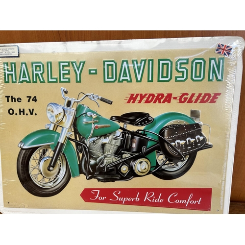 205 - Big Tin Sign Harley Davidson Hydra-Glide Made in Great Britain in UK (46 x 34cm)