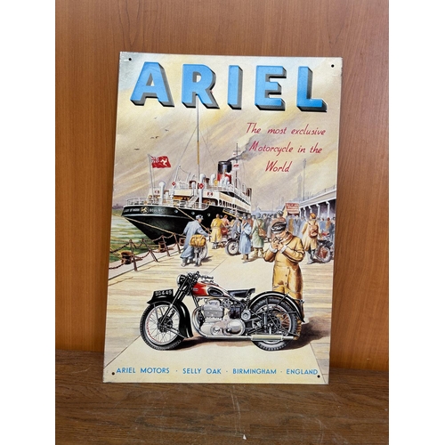 327 - Big Tin Sign Ariel Motorcycle Made in Great Britain in 1993 (28 x 41cm)