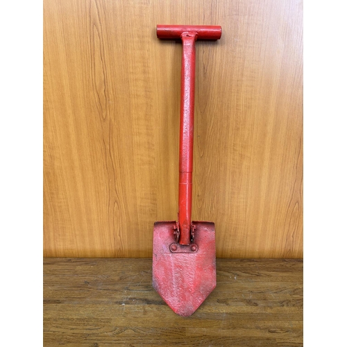 134 - Vintage Solid Steel Eigherfitar Shovel