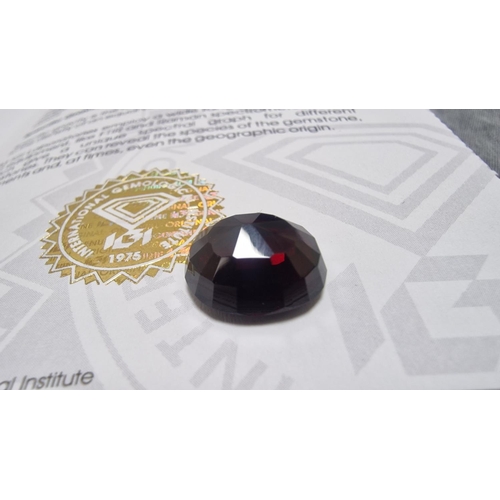 261 - Natural Almandite Garnet, Oval Mixed Cut, 9.80Ct, Deep Red Transparent Color