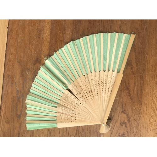 562 - x2 Vintage Ladies Decorative Hand Fans