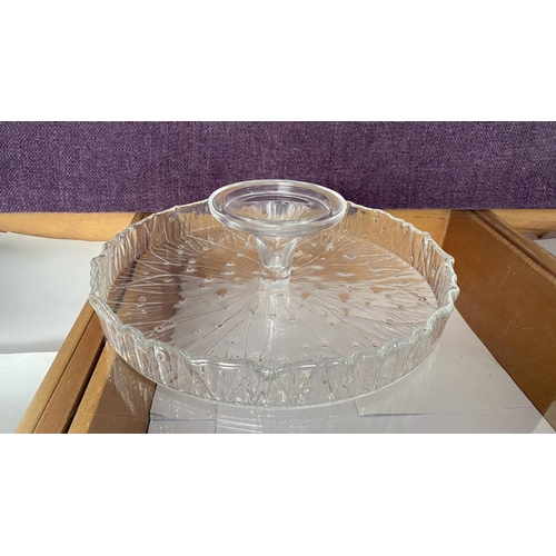 89 - Italian Art Glass Cake/Dessert Stand Draped Glass