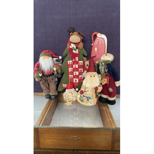 92 - Lot of Santa's Christmas Decoration