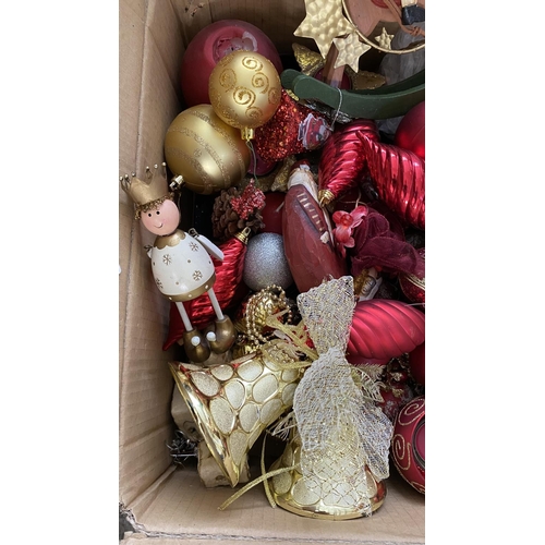 98 - Box of Assorted Christmas Tree and Home Decoration Incl. Candle Holders