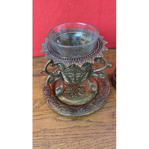 163 - Heavy Bronze Monastic Table Oil Lamp with Lid (Gianiotiko Kantili - 22cm H.)