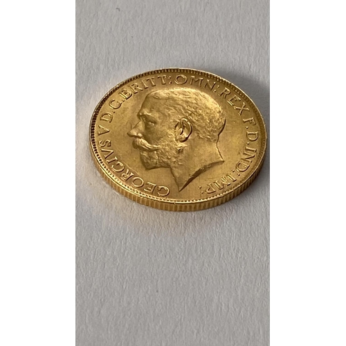 87 - King George V 1927 Genuine Sovereign Gold 22k Coin, Weight 8gr