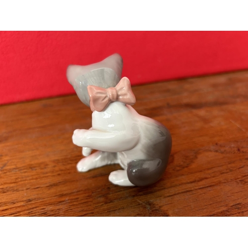 13 - Lladro Small Porcelain Figurine of Cat and Mouse