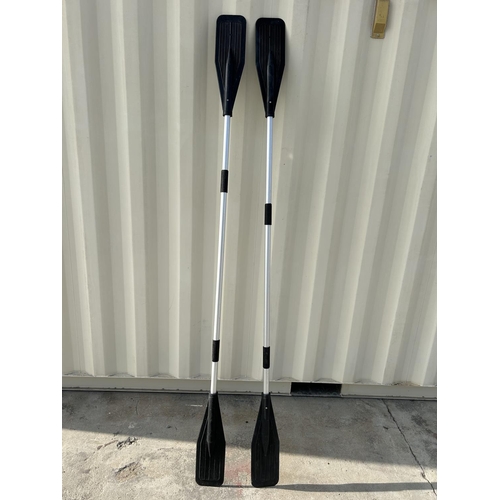 421 - x2 Canoe Aluminium Oars