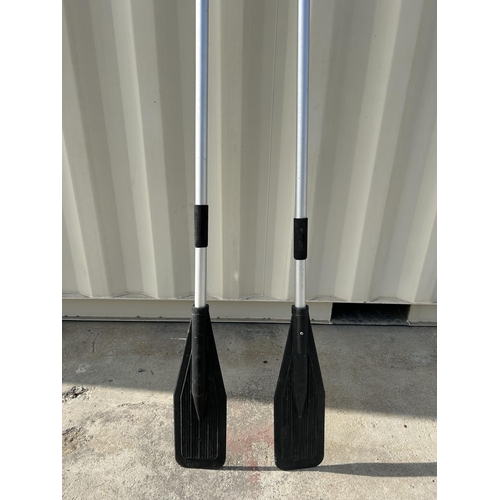 421 - x2 Canoe Aluminium Oars