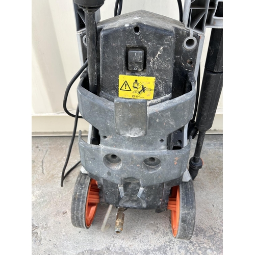 571 - Lavor Pressure Washer