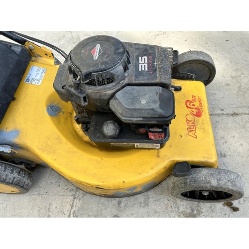 135 - Briggs & Stratton 46BR Garden Lawn Mower