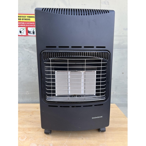 18 - Daewoo De Portable Gas Heater