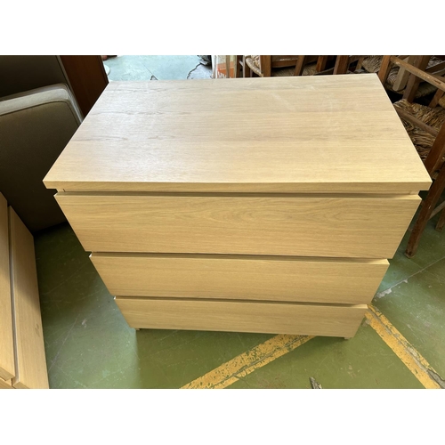 119 - Wooden Light Color Chest of 3 Drawers (80 W. x 48 D. x 78cm H.)