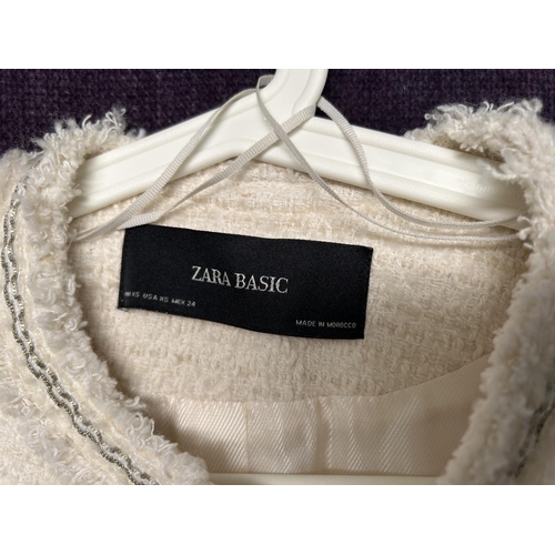 425 - Zara Basic Ladies White Coat Size XS