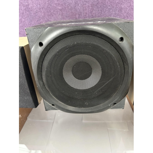 588 - Divoom Multimedia Subwoofer System with x2 Philips Speakers