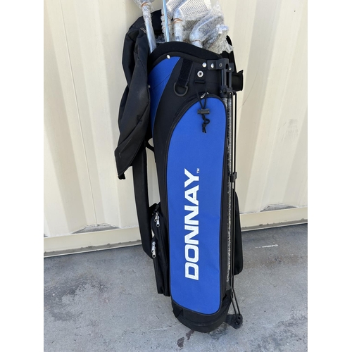 605 - Donnay Complete Golf Set