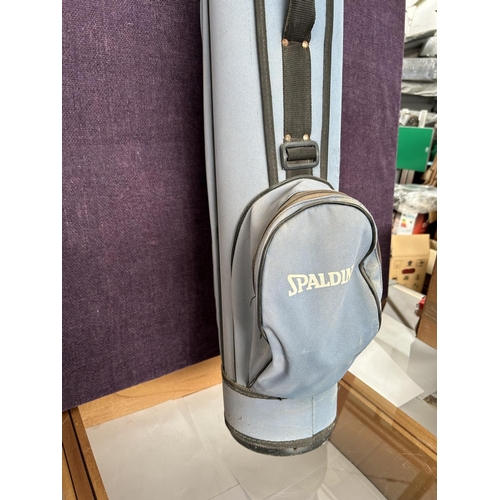 609 - Spalding Golf Bag with 13 Assorted Golf Clubs