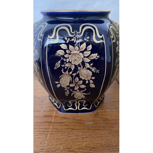 160B - Vintage Bavaria West Germany Real Cobalt Vase with Gold Trim (13cm H.)