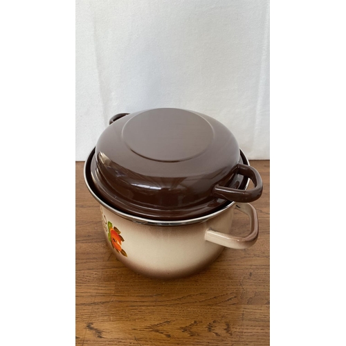 46 - Rare Vintage 1970's Large Enamelware Brown and Beige Porcelain Oval Roaster with Lid