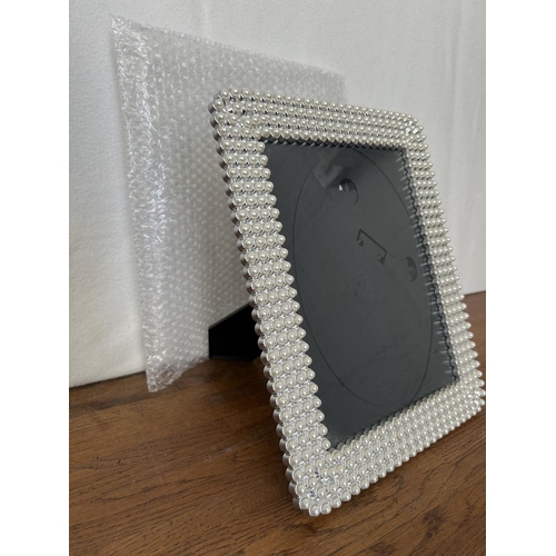 62 - Large Pearl Photo Frame (24 x 30cm)