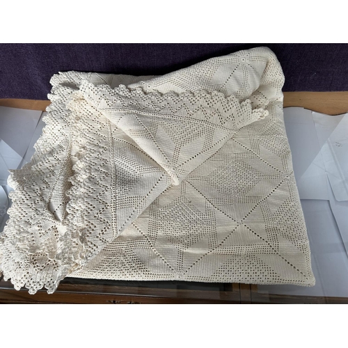 24 - Large Cyprus Traditional Hand Made Crocheted Bed Spread (240 x 240cm)