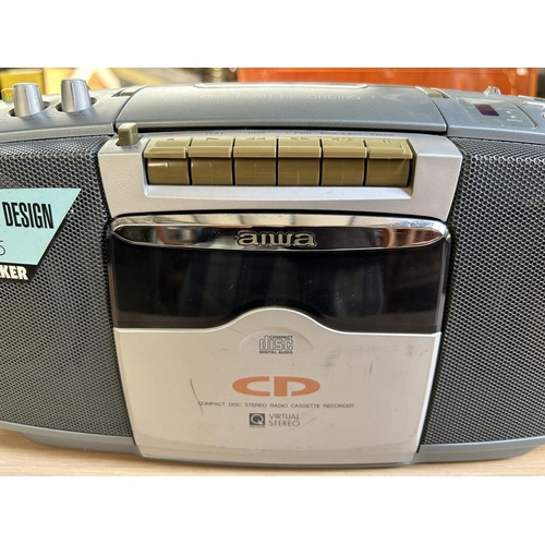 Máy nghe nhạc kiêm đài AM - FM CD radio cassette Aiwa CSD-EX110 Nhật