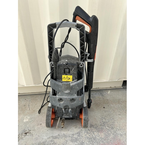 488 - Lavor Pressure Washer