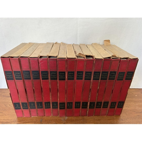 487 - Vintage 1972 Edition 15-Volume Greek 'Domi' Encyclopedia