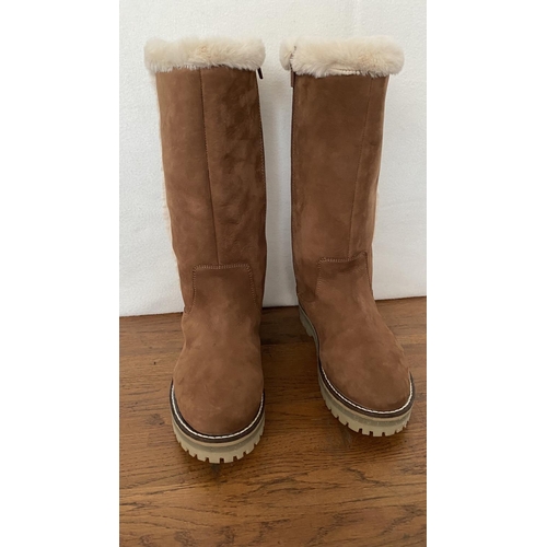 257 - Pair of Zara Ladies Suede Brown Boots Size 36 (Unused)