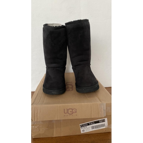 258 - Pair of UGG Ladies Suede Black Boots Size 6/Eur 38.5 (Unused)