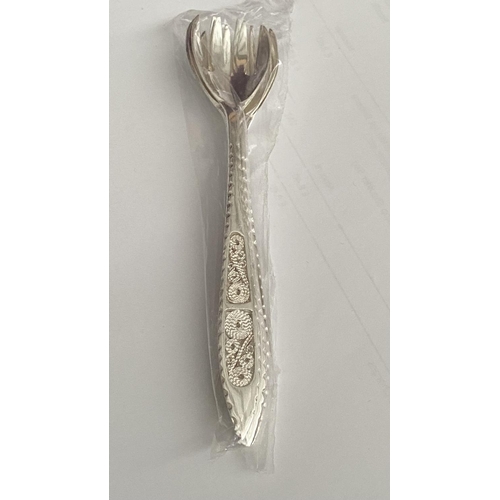 26 - Set of 6 Silver 800 Filigree Cake Forks (61gr)