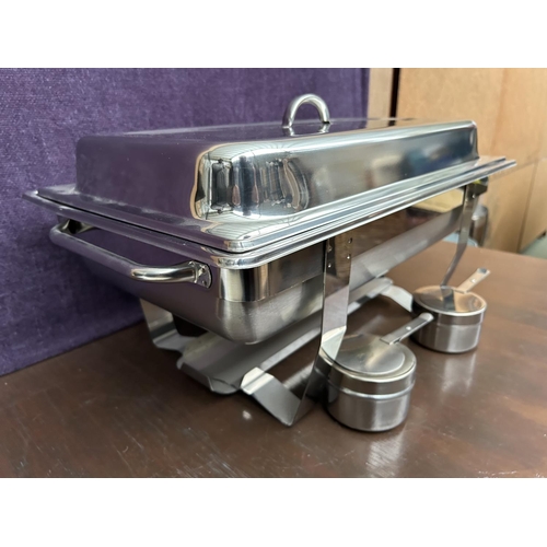 114 - Professional Stainless Steel Chafing Dish/Food Warmer