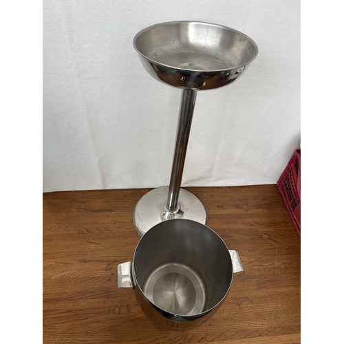 195 - Stainless Steel Inox 18/10 Wine/Champagne Cooler on Stand (73cm H.)