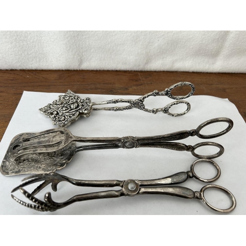 262 - x4 Vintage Silver Plated Serving Tongues