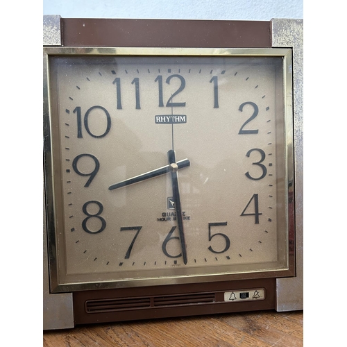 381 - Vintage Rythm Quartz Wall Clock Made in Japan