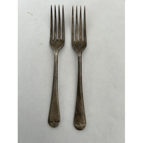 401 - x2 Vintage 1960 British Army Forces Forks for Collectors