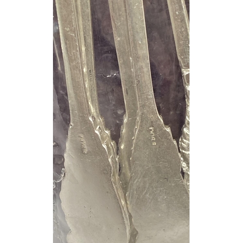 202 - Silver 800 Sweet Forks with Grapes Pattern (71gr)