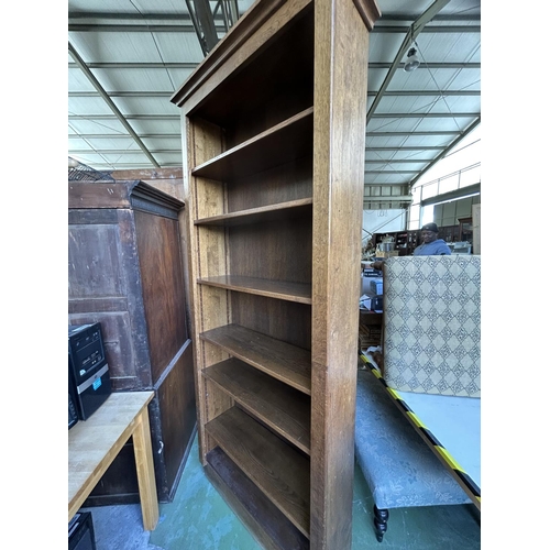 123 - Vintage Solid Oak 7-Shelve Tall Bookcase with Adjustable Shelves (90 W. x 30 D. x 225cm H.)