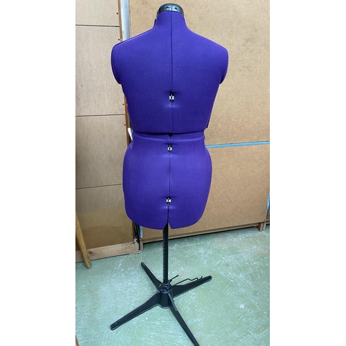 370 - Prymadona Designer's Mannequin