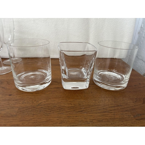 484 - Qty of Assorted Glasses (x18pcs)