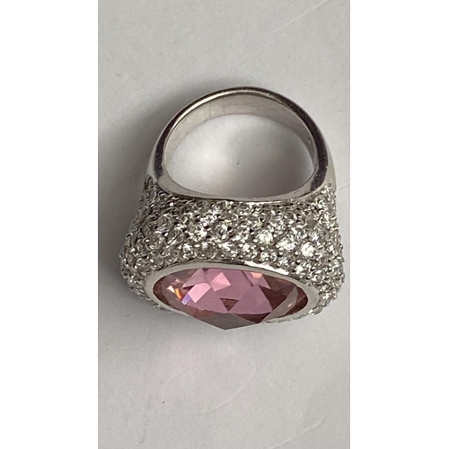 28 - Very Beautiful Heavy Sterling Silver Ring with Cubic Zirconia and Crystal