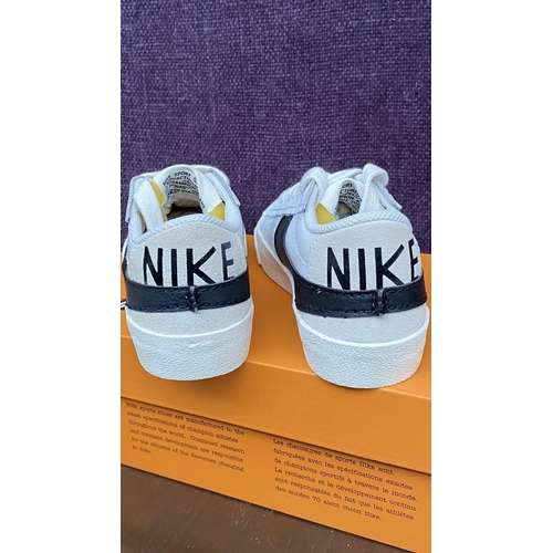 37 - Nike Blazer Low 77 Jumbo White Black Size 36/UK 3 (Unused)