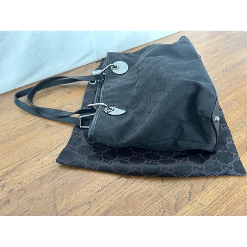 206 - Designer Ladies Black Handbag